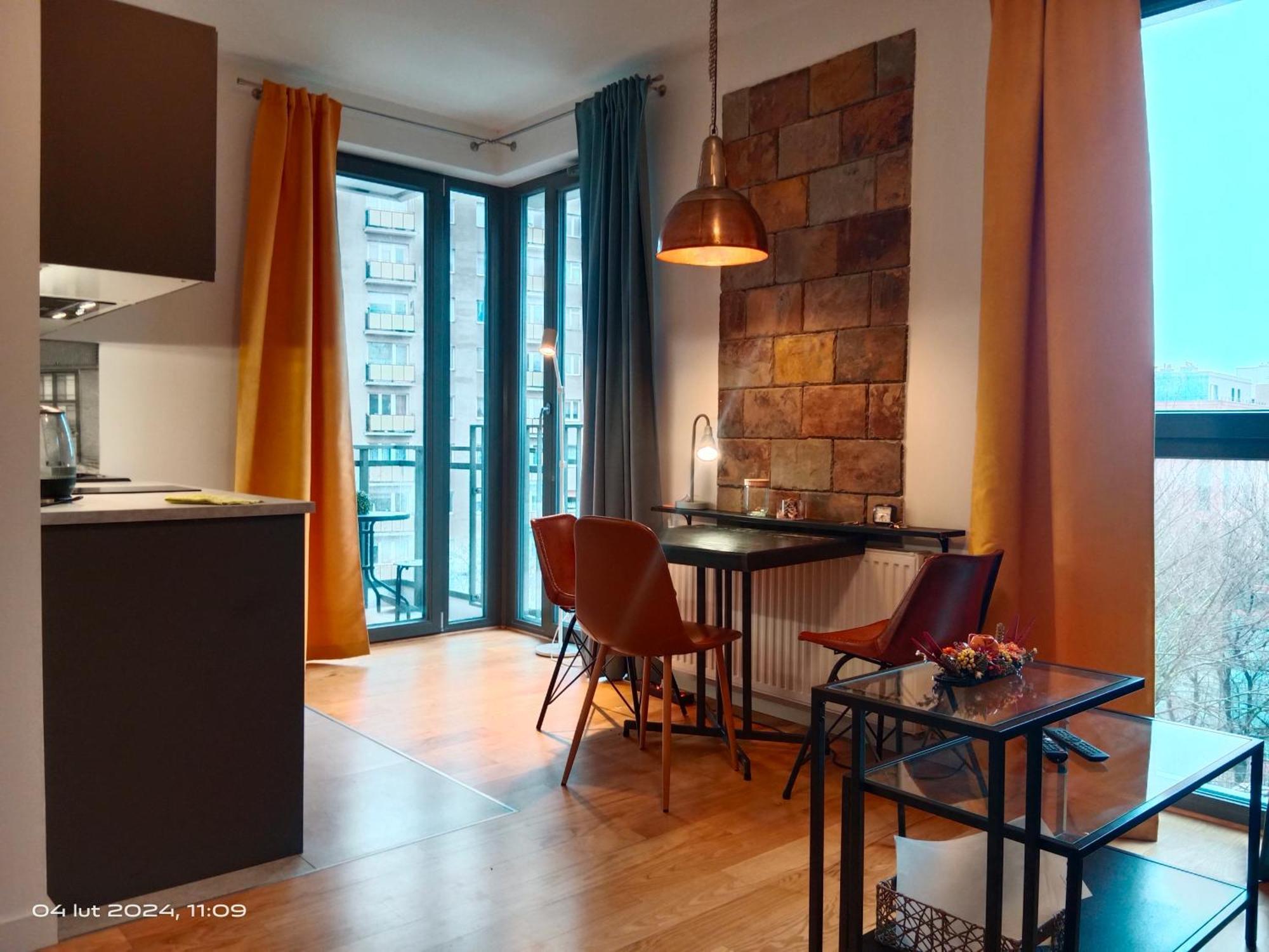 Uroczy Apartament Dlugie Ogrody 48 Гданьск Экстерьер фото
